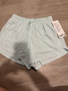 NWT Lululemon Pace Rival High rise 3”